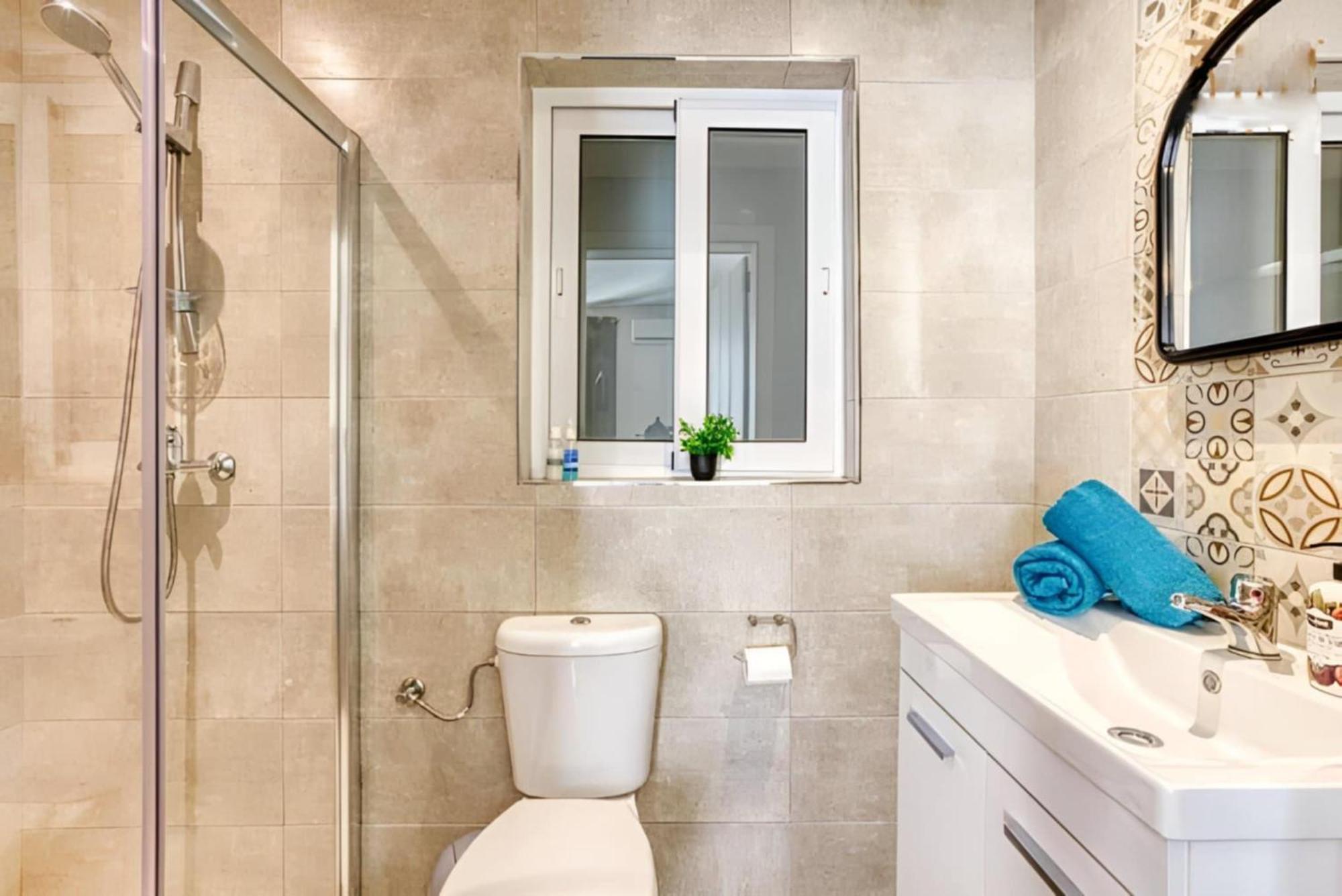 Large, 3 Bedroom Apartment In Marsascala Marsaskala Exterior photo